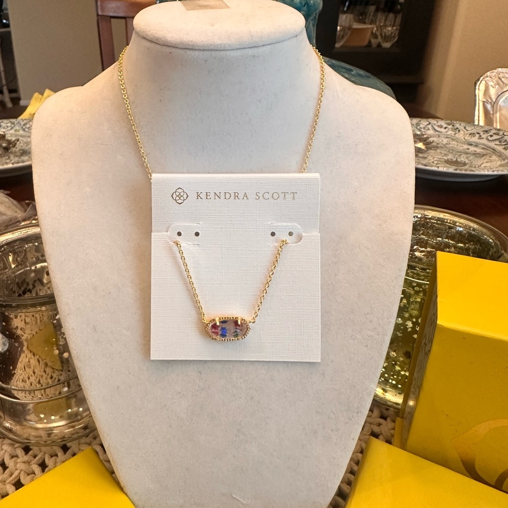 Kendra Scott Elisa Pendant Necklace Stars Red White Blue Illusion NEW - Picture 7 of 12